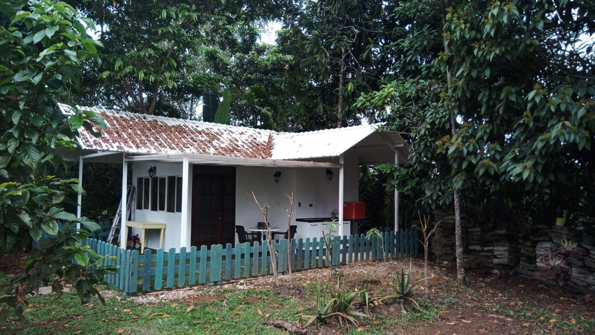 Hostal Suna Vito Puerto Asis Ngoại thất bức ảnh