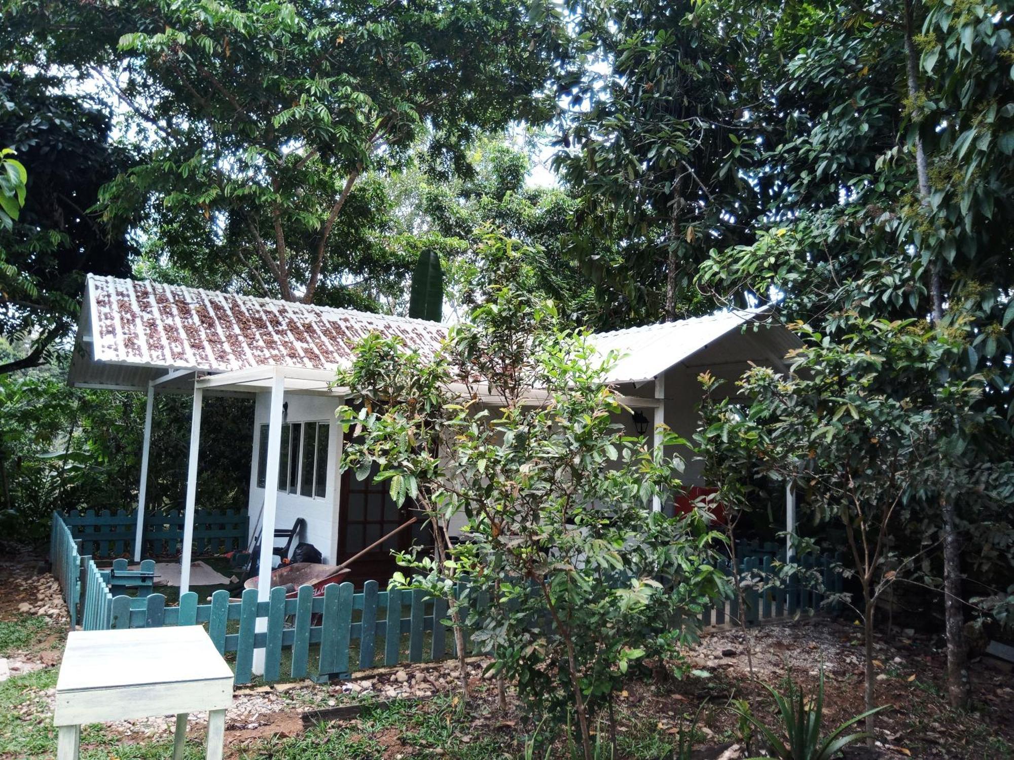 Hostal Suna Vito Puerto Asis Ngoại thất bức ảnh