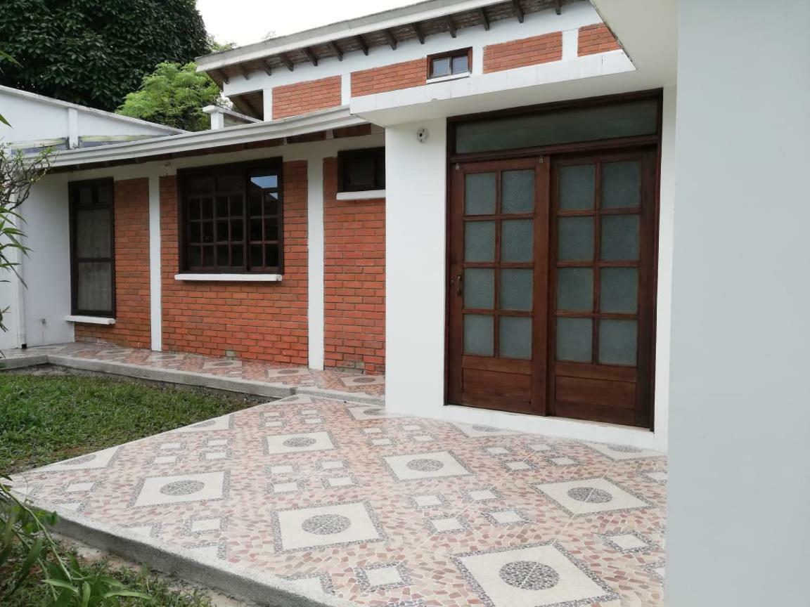 Hostal Suna Vito Puerto Asis Ngoại thất bức ảnh