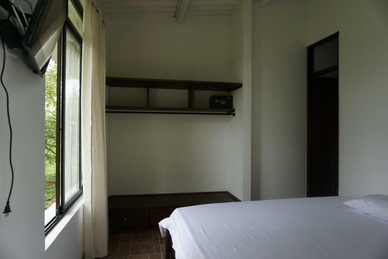 Hostal Suna Vito Puerto Asis Ngoại thất bức ảnh