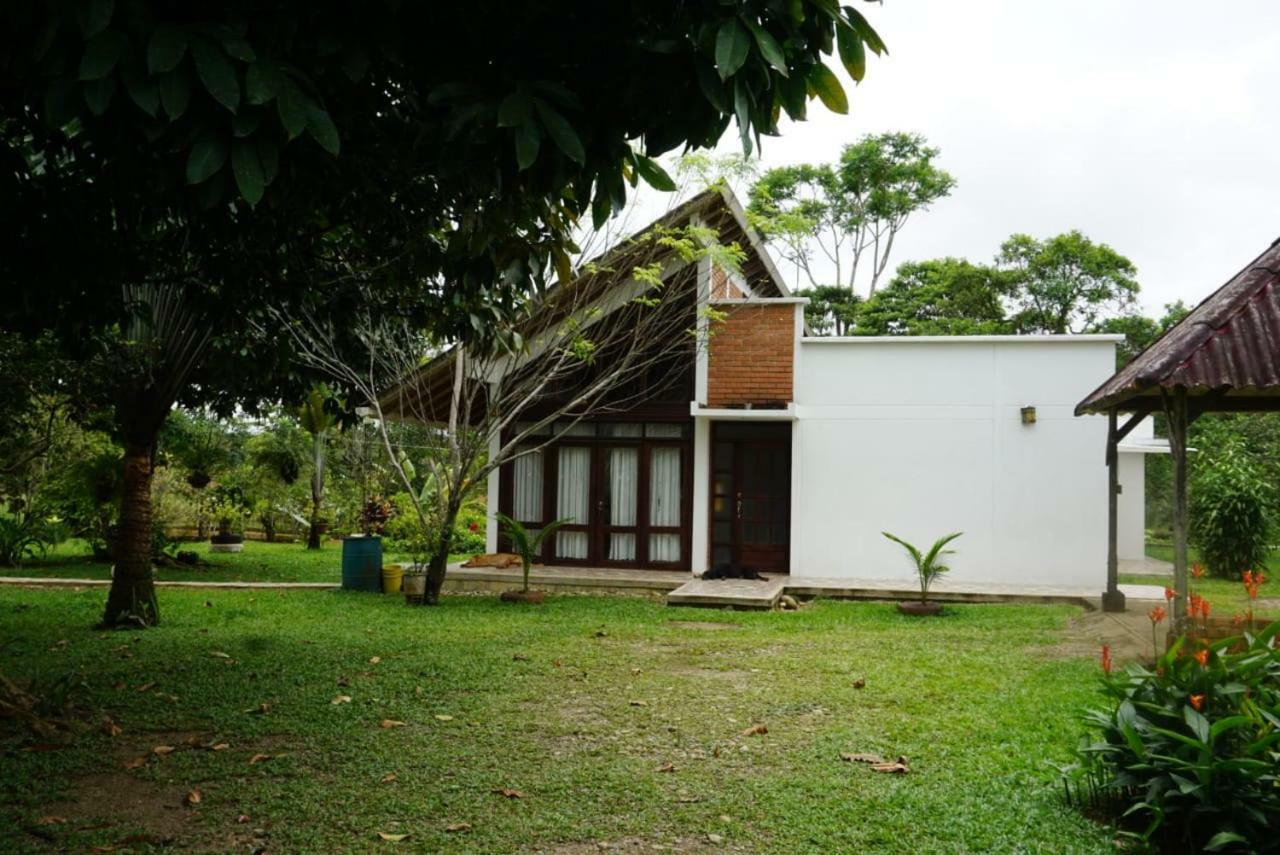 Hostal Suna Vito Puerto Asis Ngoại thất bức ảnh